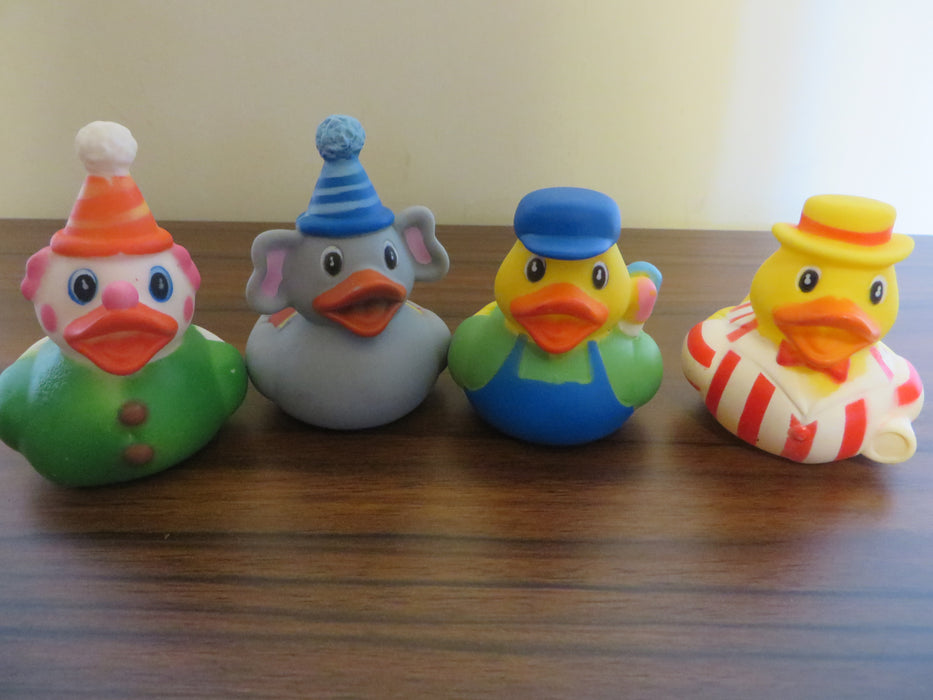 Carnival Cruise Rubber Ducks with Tags - perfect for your next cruise