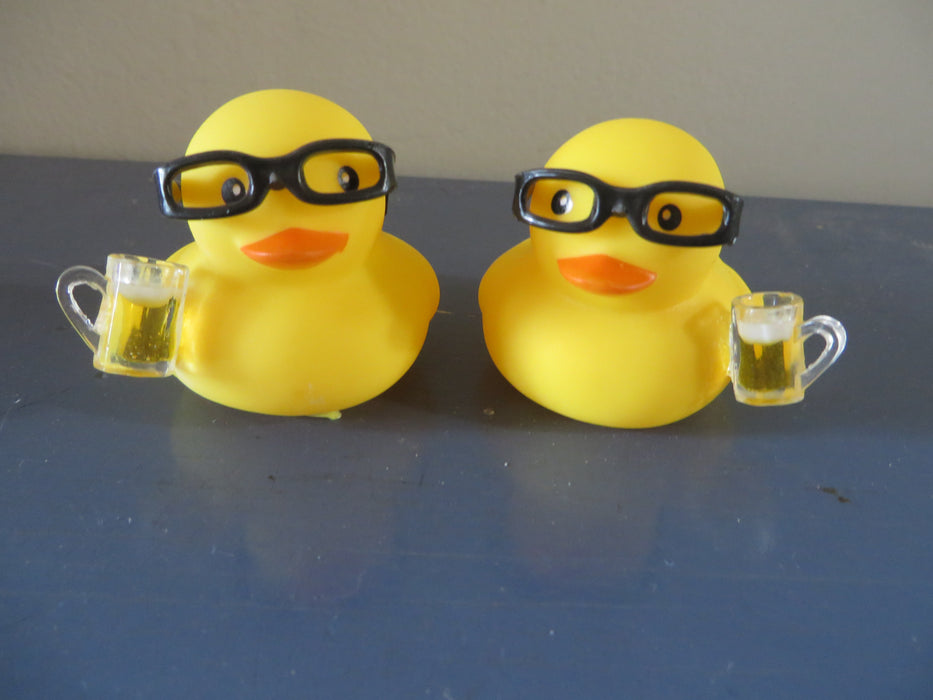 Rubber ducks with beers and glasses - beer me rubber duckies - gag gifts, beer loving friend, party favors